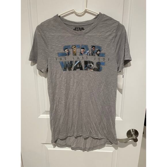 Star Wars Tops - Star Wars women’s the last Jedi tshirt size medium nwt